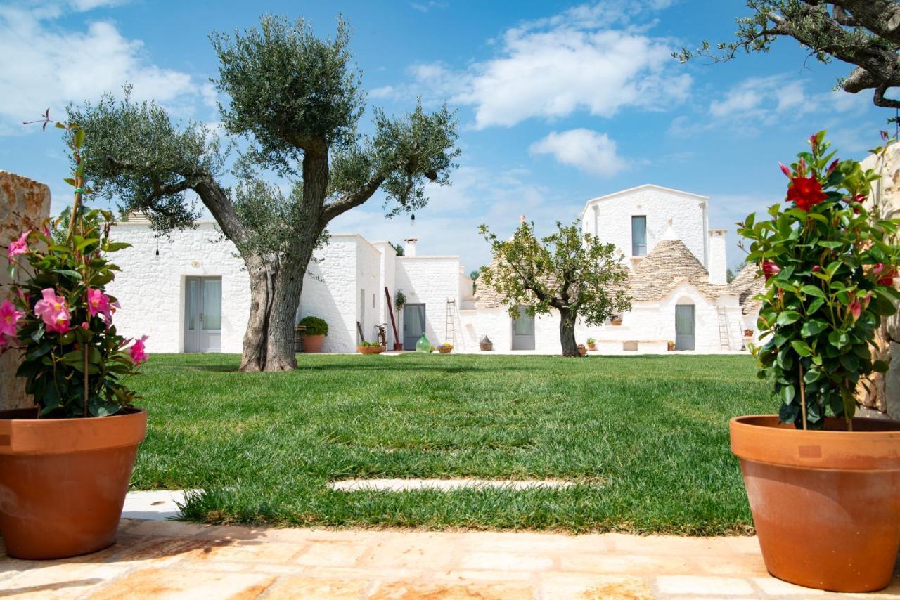 Dimore Angiulli - Trulli Di Charme Кастеллана-Гротте Экстерьер фото